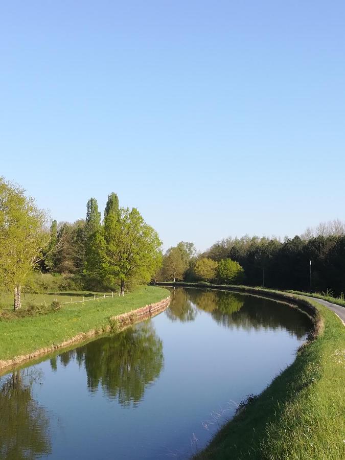Bed & Breakfast Maison Angulus Ridet Montcresson